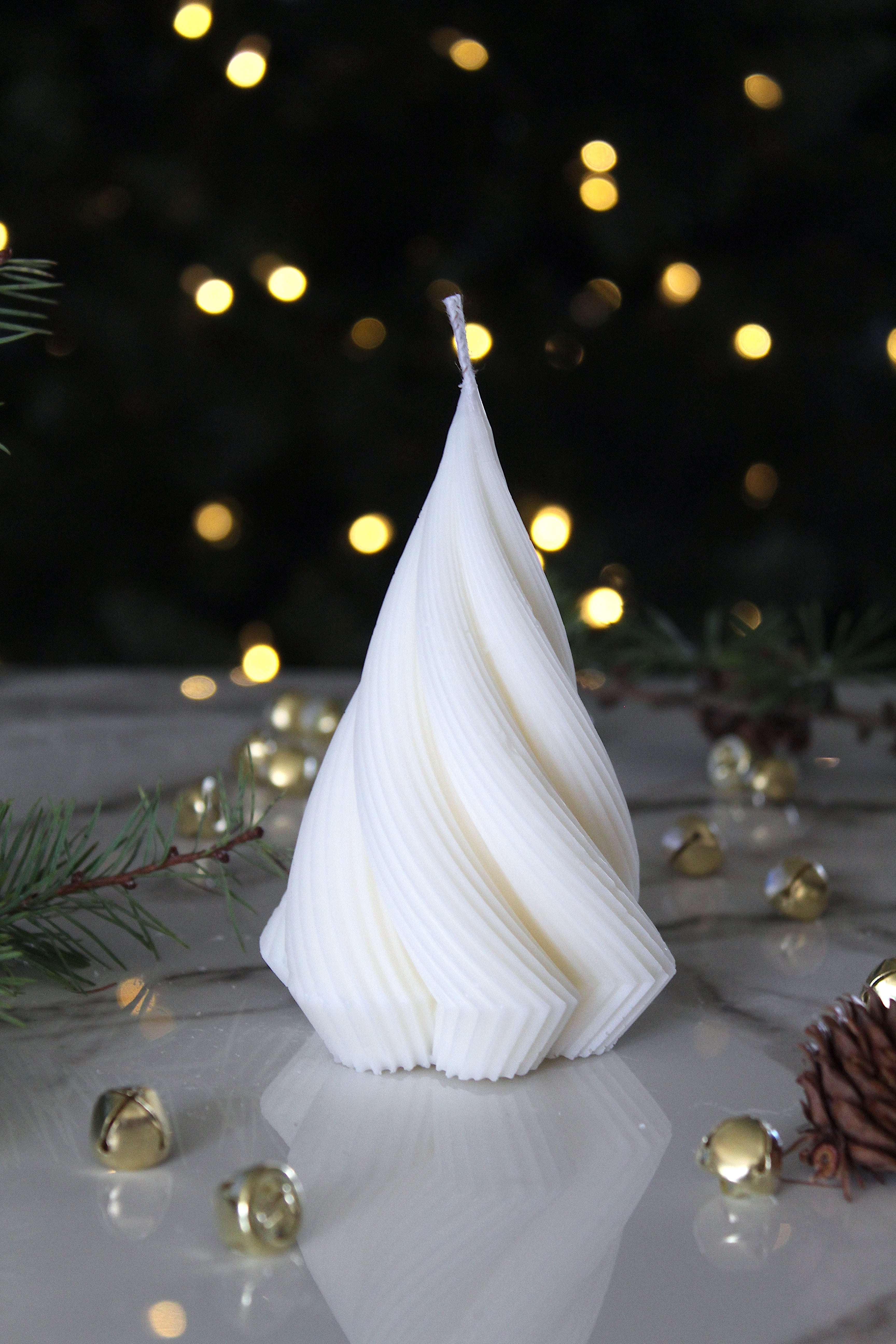 White 5" Christmas Tree Swirl Candle